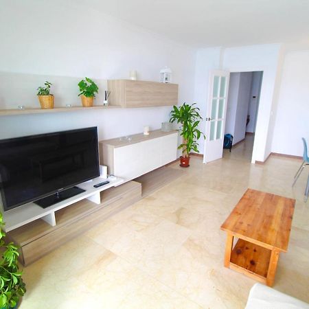 Very Lightful Apartment. Incredible Sea Views. Big Terrace, Swimming Pool. Ac. Very Close To Alicante City Center. Exterior photo