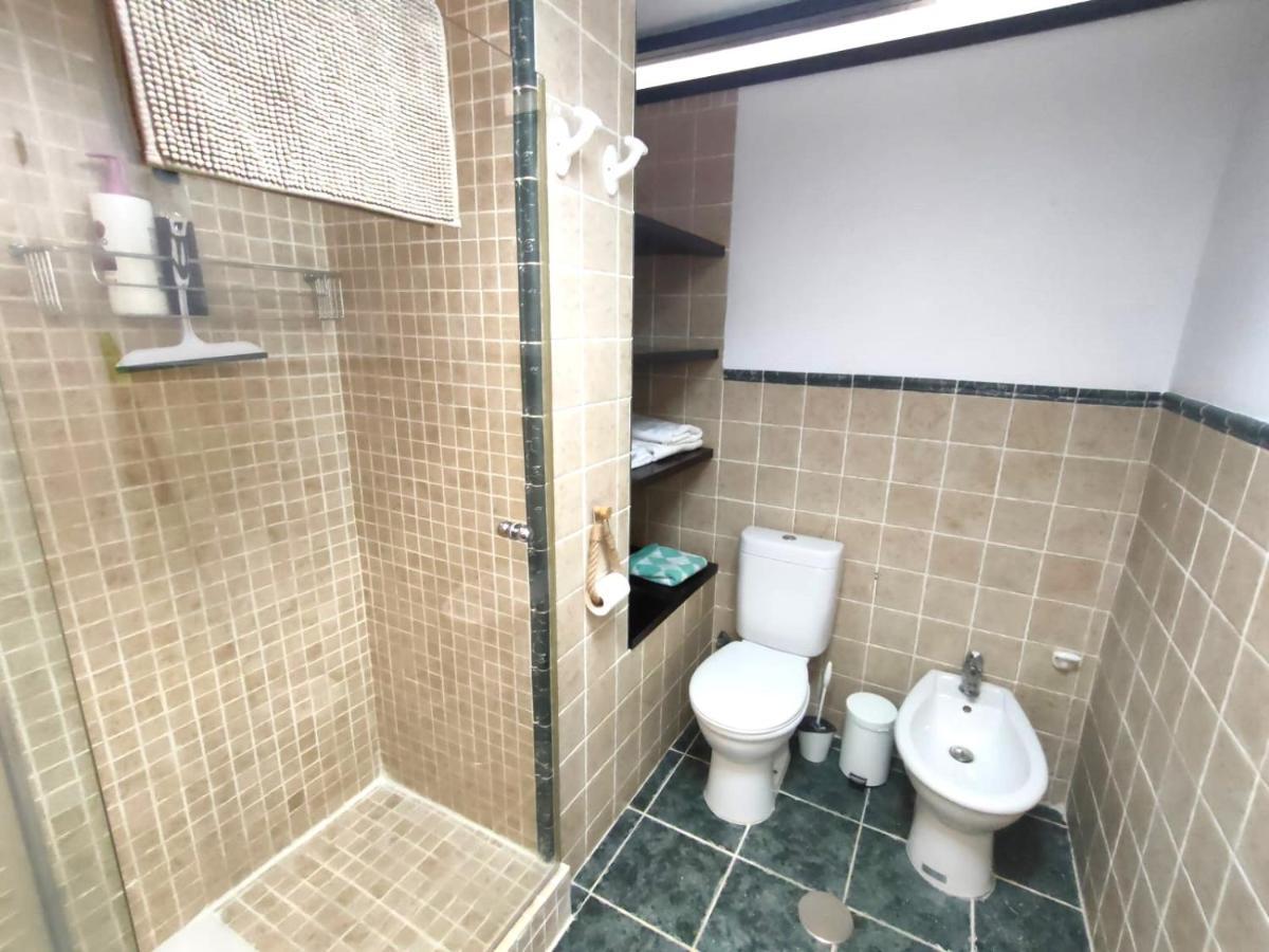 Very Lightful Apartment. Incredible Sea Views. Big Terrace, Swimming Pool. Ac. Very Close To Alicante City Center. Exterior photo