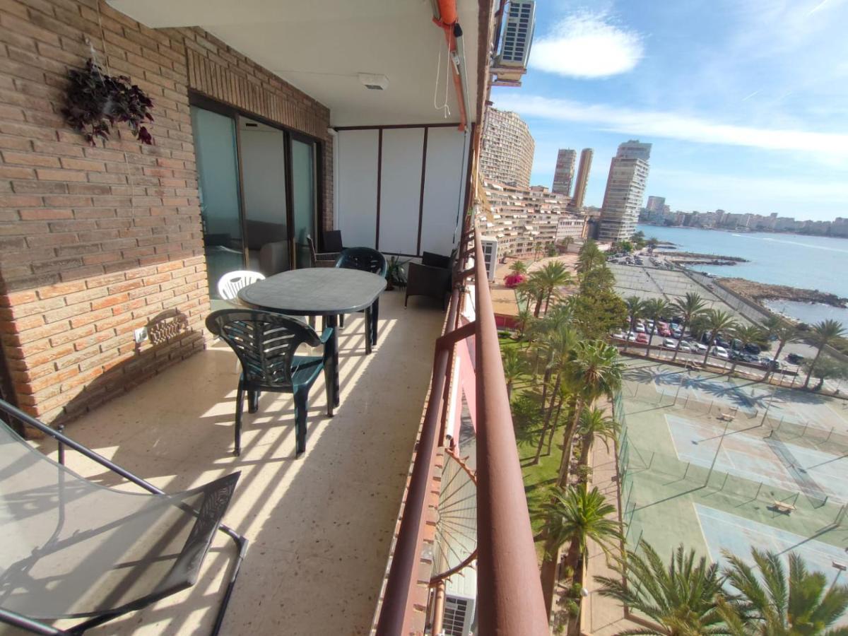 Very Lightful Apartment. Incredible Sea Views. Big Terrace, Swimming Pool. Ac. Very Close To Alicante City Center. Exterior photo