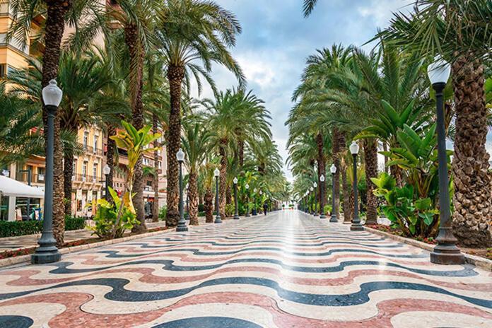 Very Lightful Apartment. Incredible Sea Views. Big Terrace, Swimming Pool. Ac. Very Close To Alicante City Center. Exterior photo